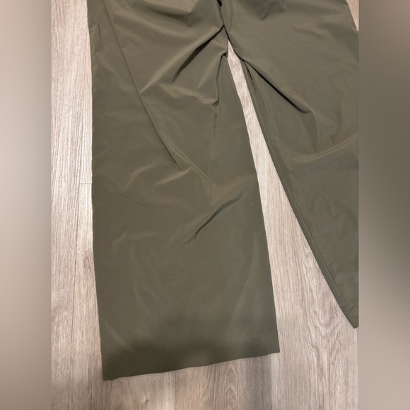 Vuori Olive Wide Leg Pants - Picture 6 of 7